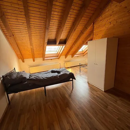Heu1- Spacious-city With Terrace In *