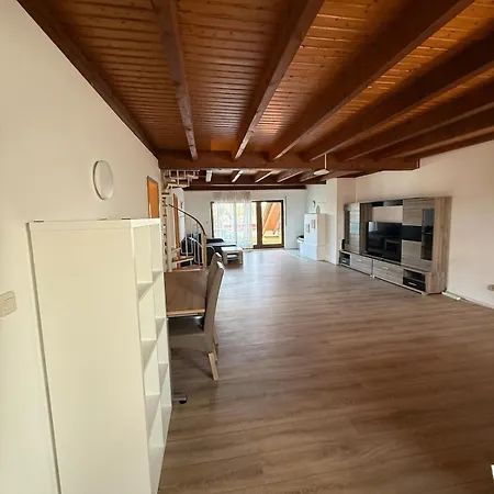 Appartement Heu1- Spacious-city With Terrace In Heusenstamm
